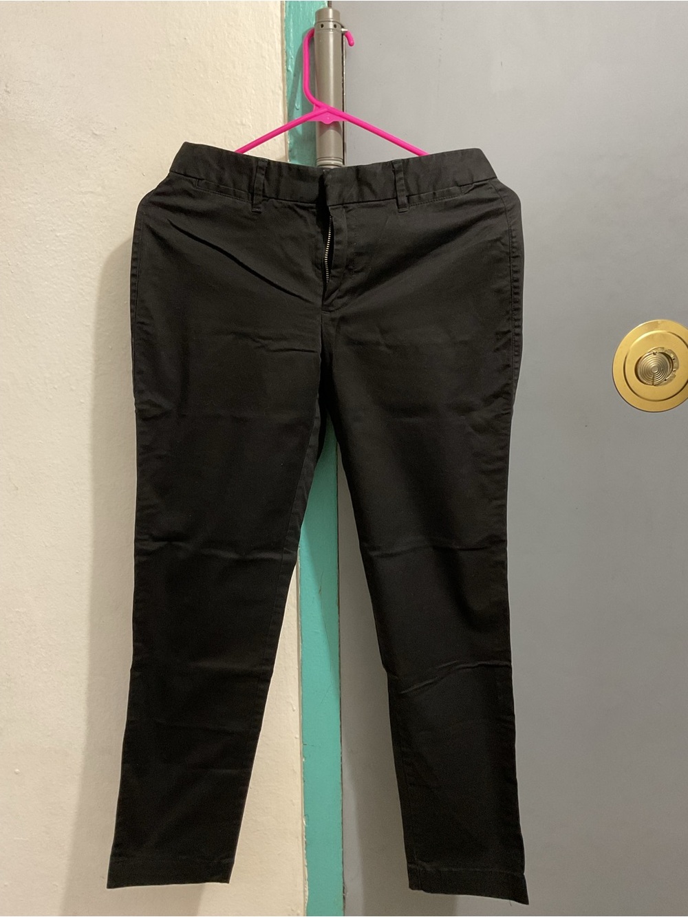 Woman’s Black Stretch Chino Pants